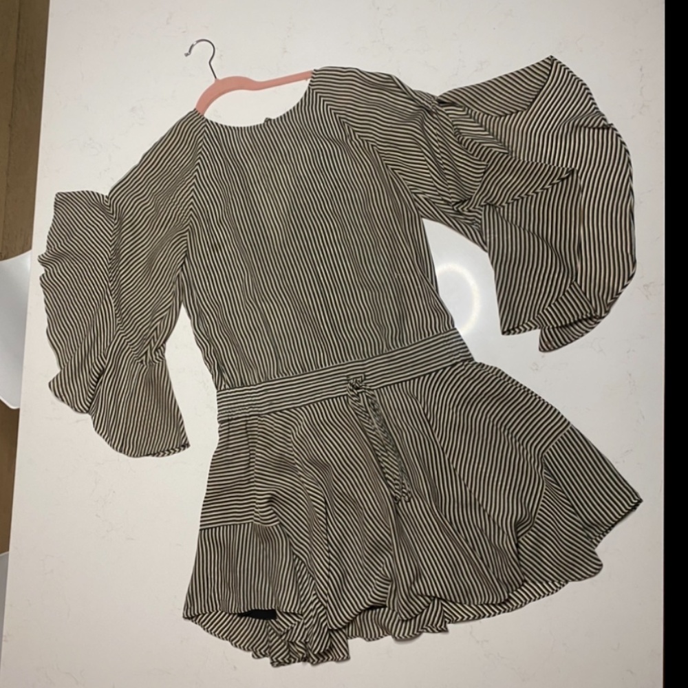 A.L.C. Black & White Striped Flowy Draped Sleeved Dress
